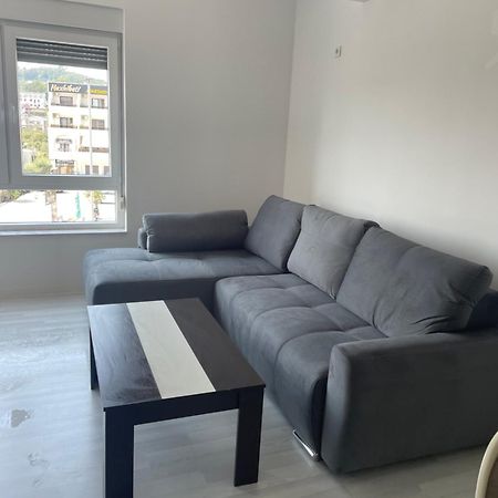 Em Apartments Ulcinj Bagian luar foto