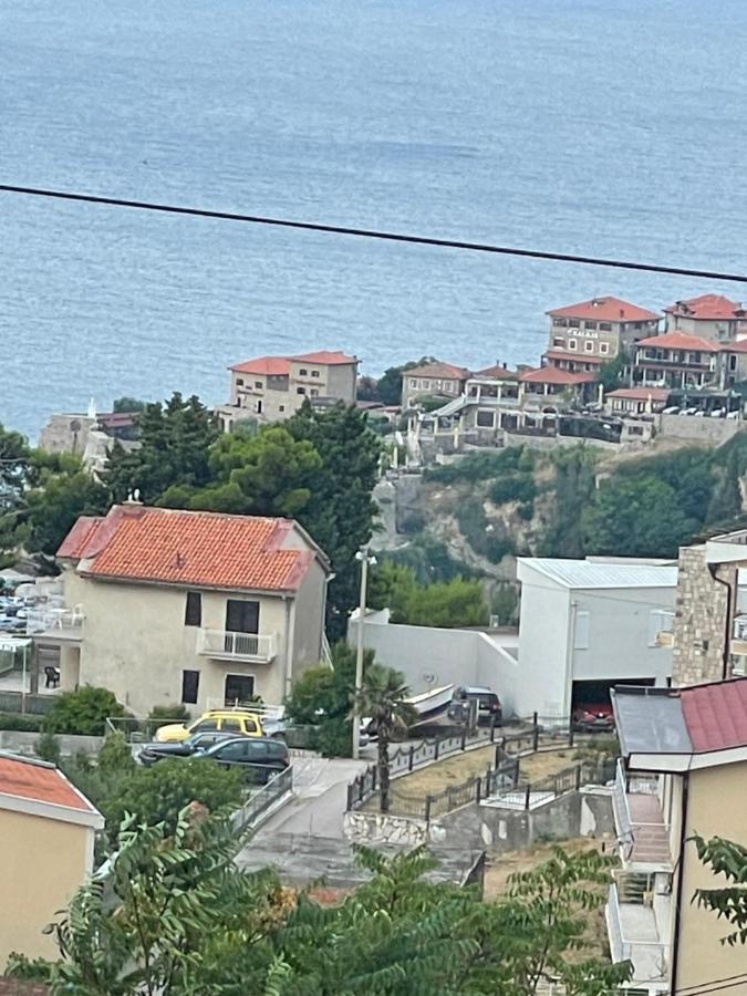 Em Apartments Ulcinj Bagian luar foto