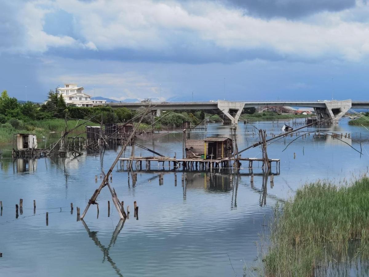 Em Apartments Ulcinj Bagian luar foto